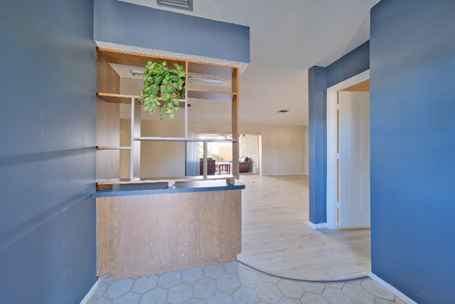 Photo - 328 Magellan Dr