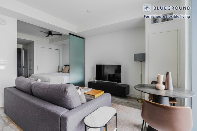 Photo - 501 Brazos St Unit FL22-ID289