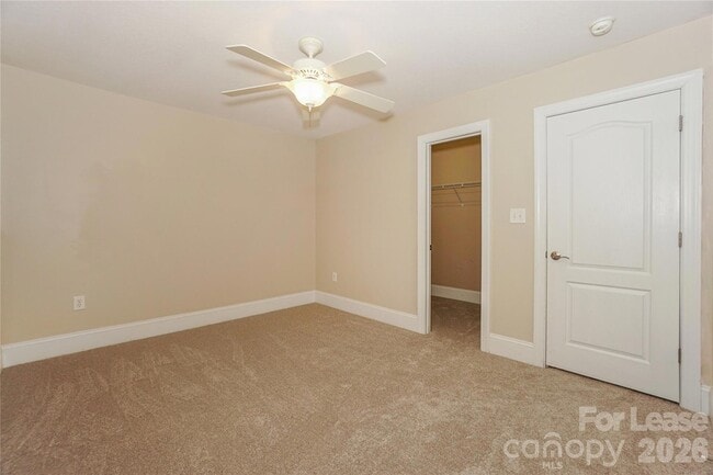 Photo - 181 Streamside Pl