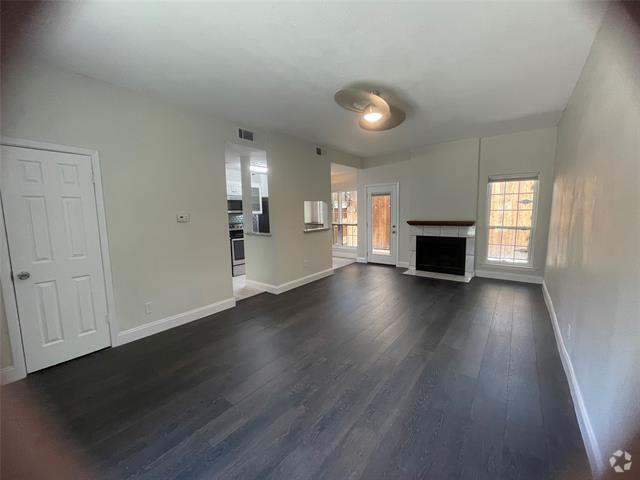 Building Photo - 3904 Rawlins St Unit 113 Rental