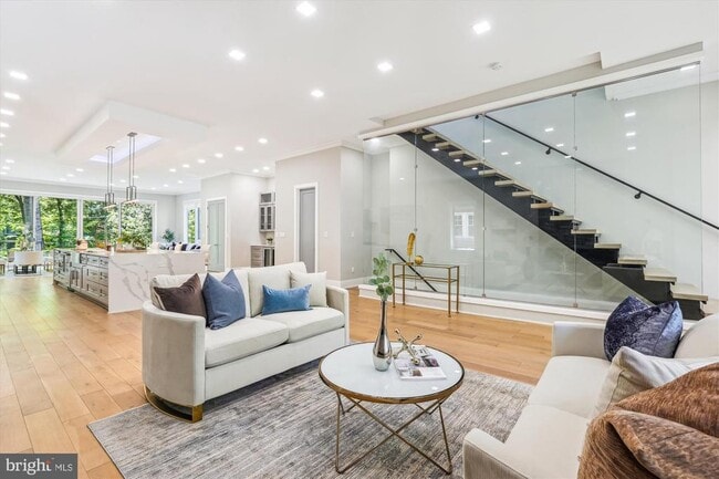 Photo - 5706 Nevada Ave NW