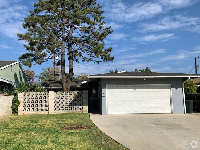 Building Photo - Beautiful Glendora Home