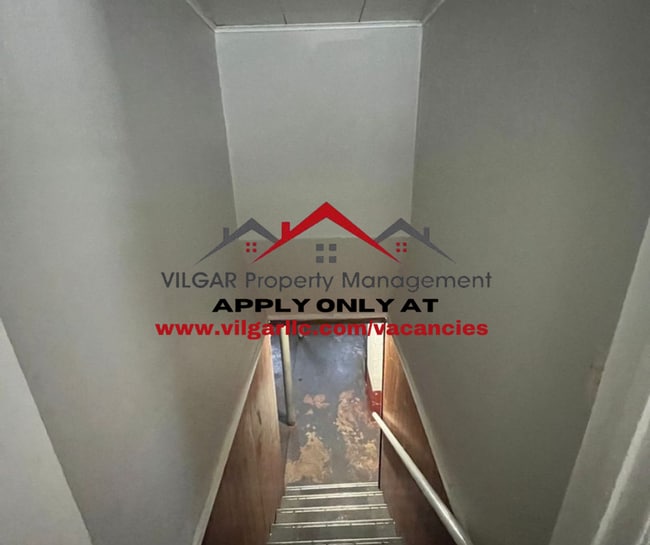 Photo - Step into comfort and convenience with thi...