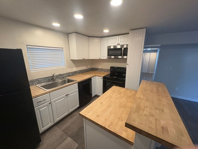 Photo - 929 Pecks Dr Unit 929 pecks Road