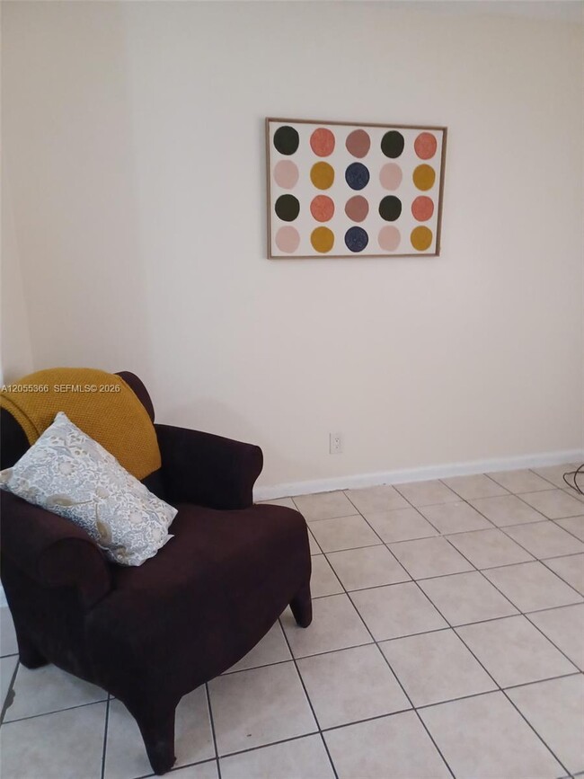 Photo - 234 SW 14th Ave