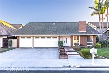Building Photo - 8602 Lorraine Dr Rental