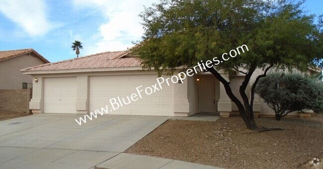 Building Photo - 915 N Silverleaf Oak Pl Rental