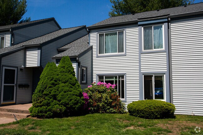 Building Photo - 146 Candlewood Dr Unit 146 Rental