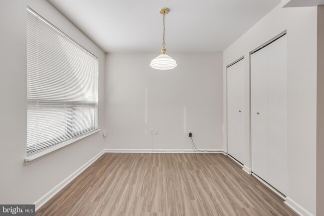 Photo - 7806 Hanover Pkwy