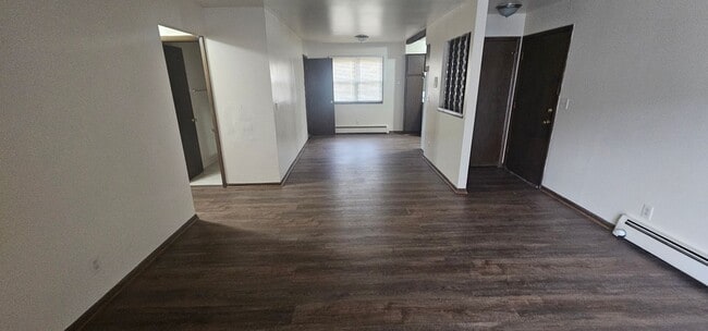 Building Photo - 8548 W Appleton Ave Unit 8548-2