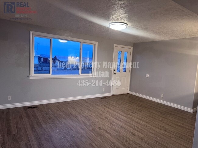 Photo - 5 Bedroom, 2 Bathroom Home