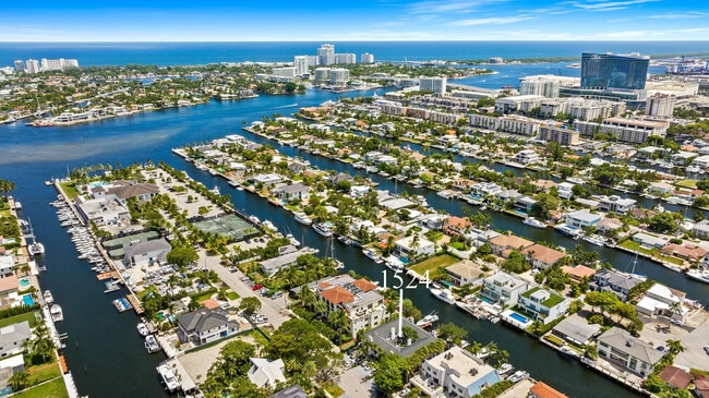 Photo - 1524 SE 12th St