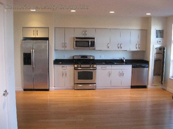 Photo - 599 Albany St Unidad 302B