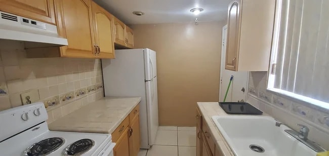 465 Swallow Dr Unit 465 Swallow Drive Unit 9