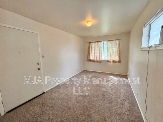 Building Photo - 2172 S 800 E Unit 2 Rental