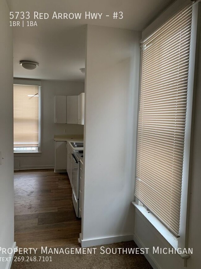 Photo - 5733 Red Arrow Hwy Unit #3