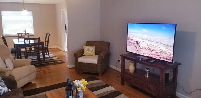 Photo - 4344 Clifford Rd