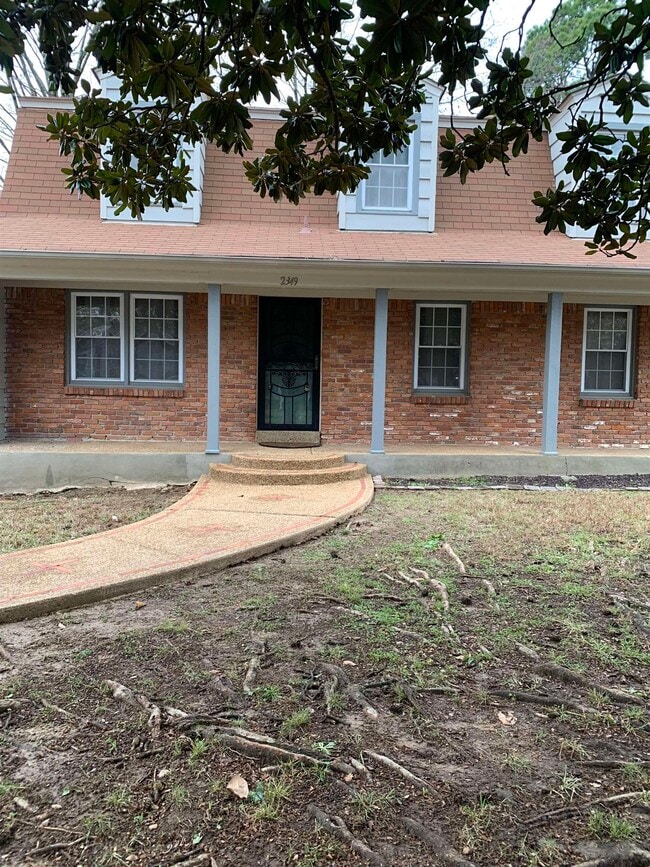 Building Photo - 2349 Ridgeland St