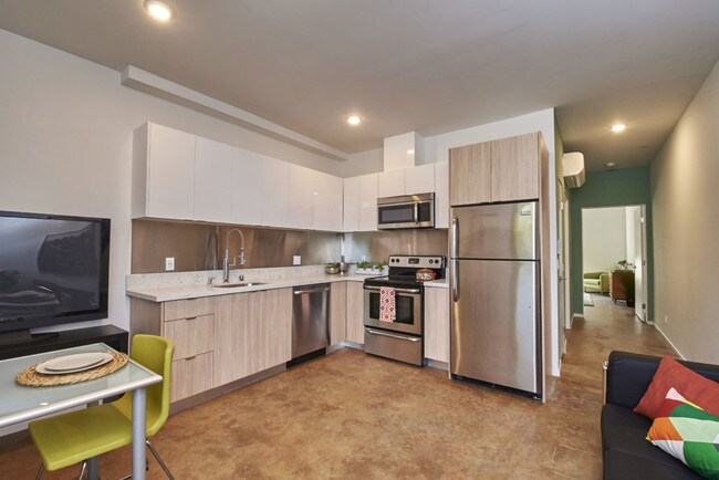 Photo - Cactus Apartments