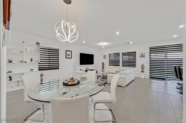 Photo - 2933 Little Current Rd