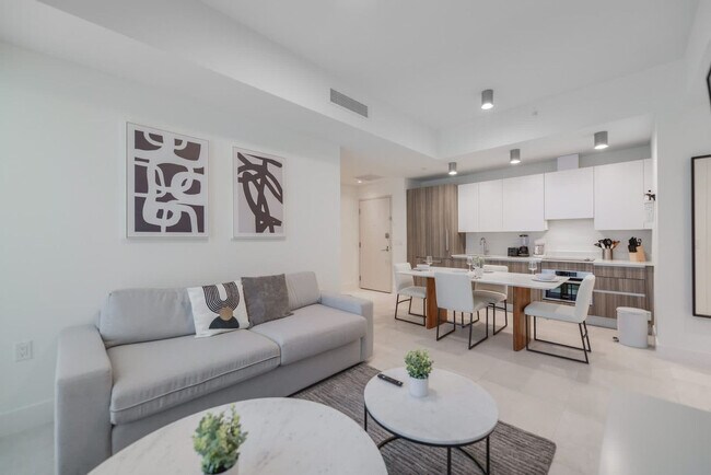239 SW 9th St Unit SI FL21-ID1022339P