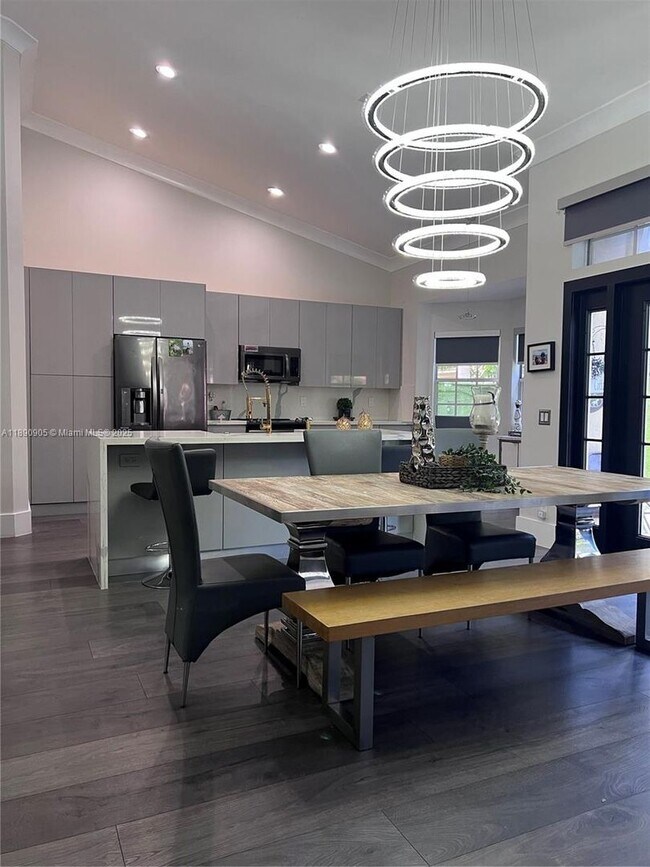 Photo - 1371 Bayview Cir