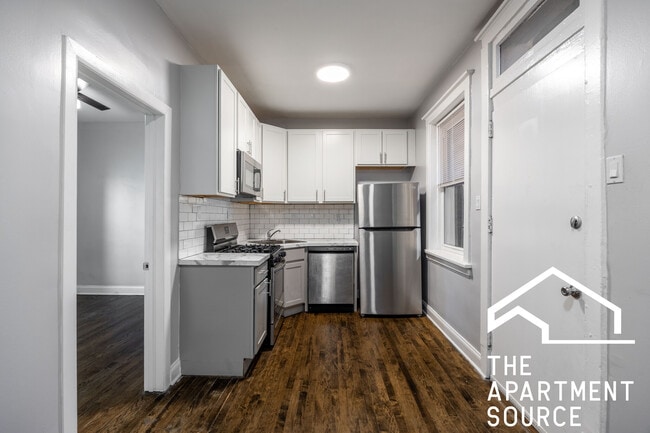 Photo - 6259 N Lakewood Ave Unit 3