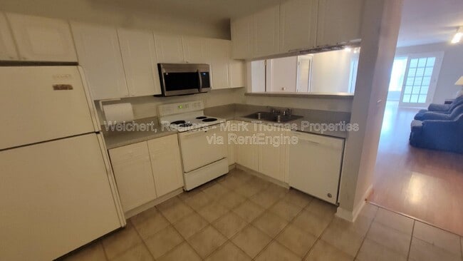 Photo - 929 Morreene Rd Unit Apt A13