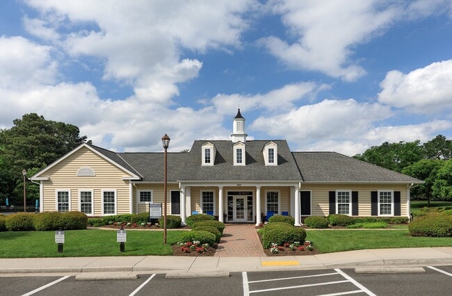 Clubhouse - Welcome! - Springfield Apartments