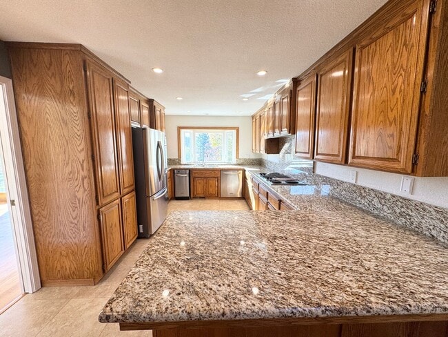 Photo - Perfect Shape Blackhawk Single Family in Danville