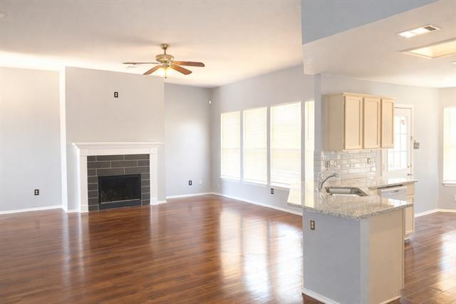 Photo - 2024 Austin Dr
