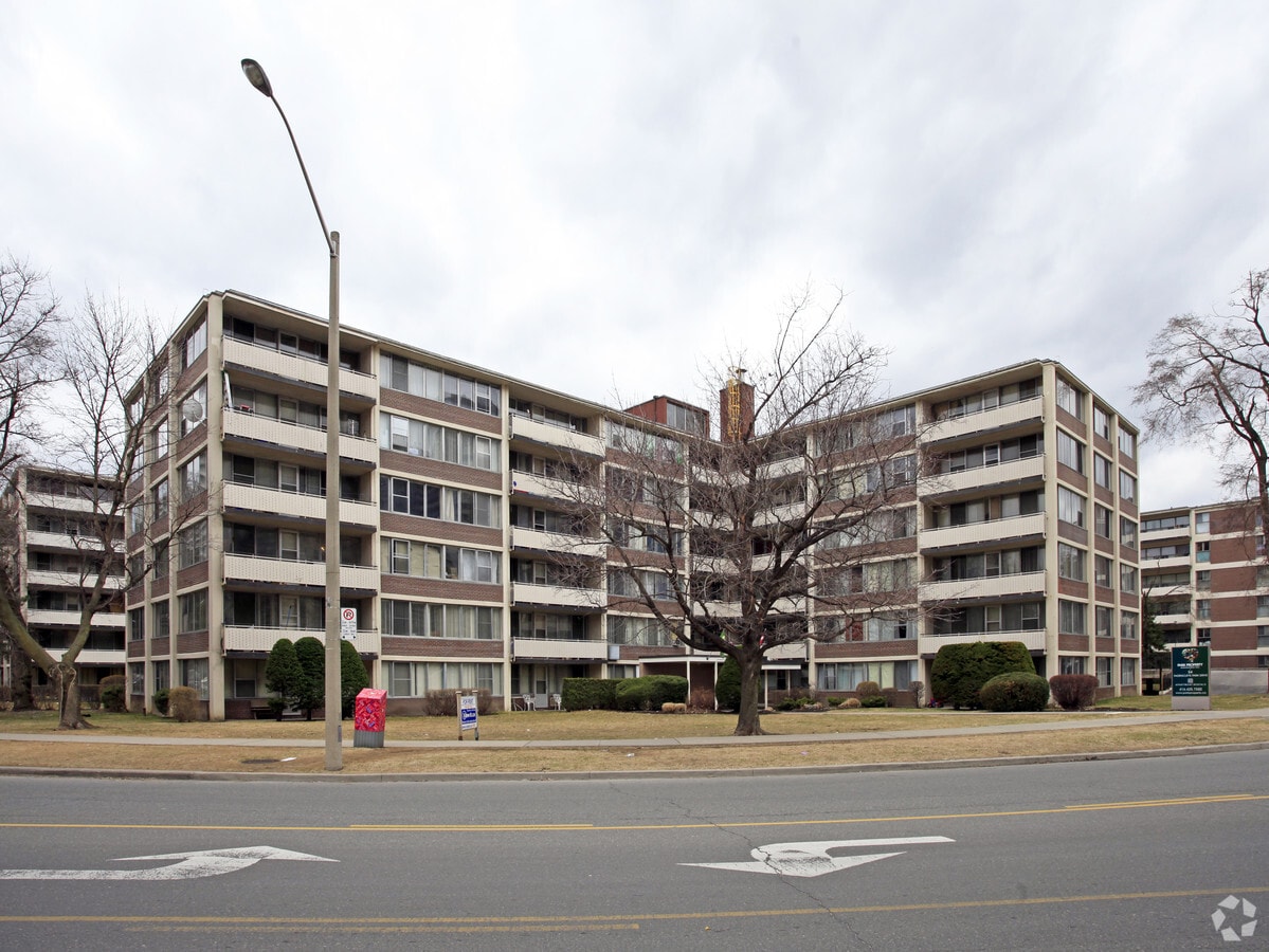 Photo principale - Milepost & Thorncliffe Park