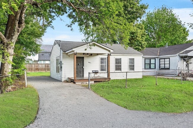 Photo - 6603 Conley St