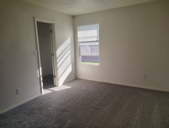 Photo - COMING SOON- 3 Bed 2 Bath aprox 1183 Sq Ft Unser and Northern OPEN HOUSE 07.08.26 6:15-7:00