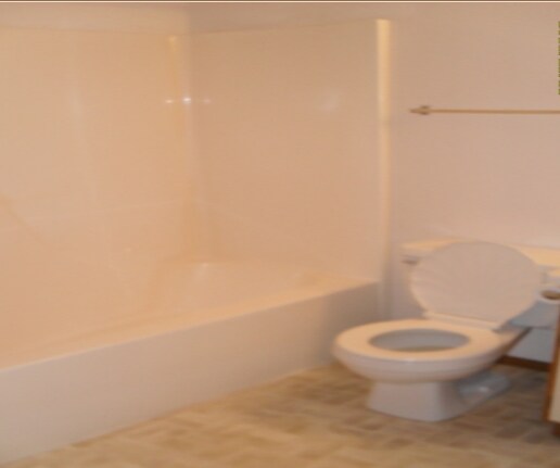 Bathroom - Amber Park II