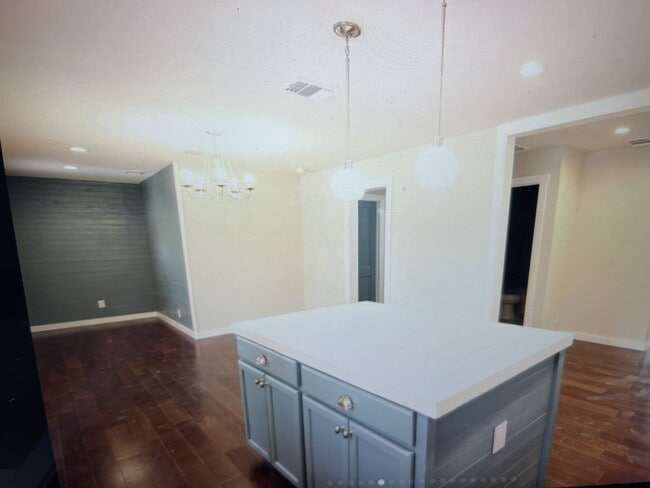Photo - 226 Venice St