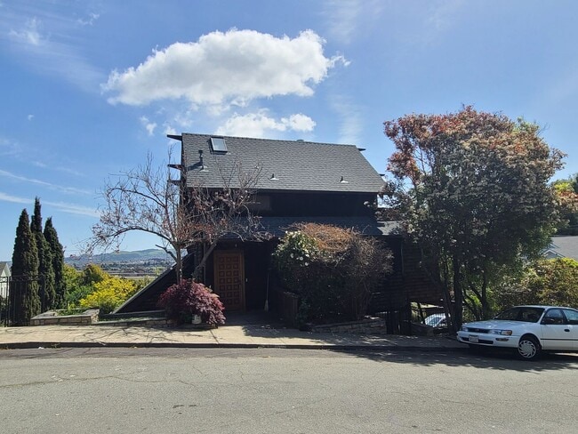 Photo - West Richmond/Castro Unit 456