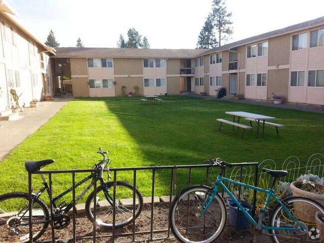 Building Photo - 910 E Campbell St Rental