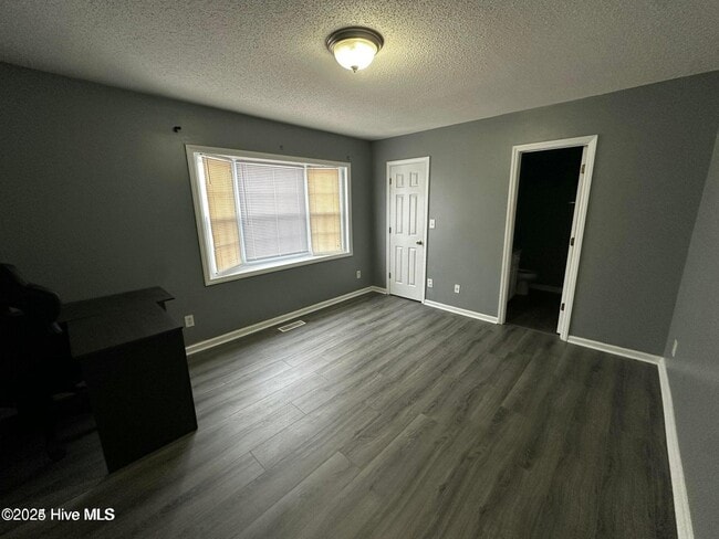 Photo - 2152 Flagstone Ct