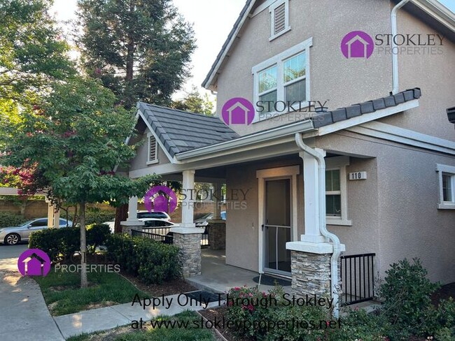 Photo - 110 Kingfisher St