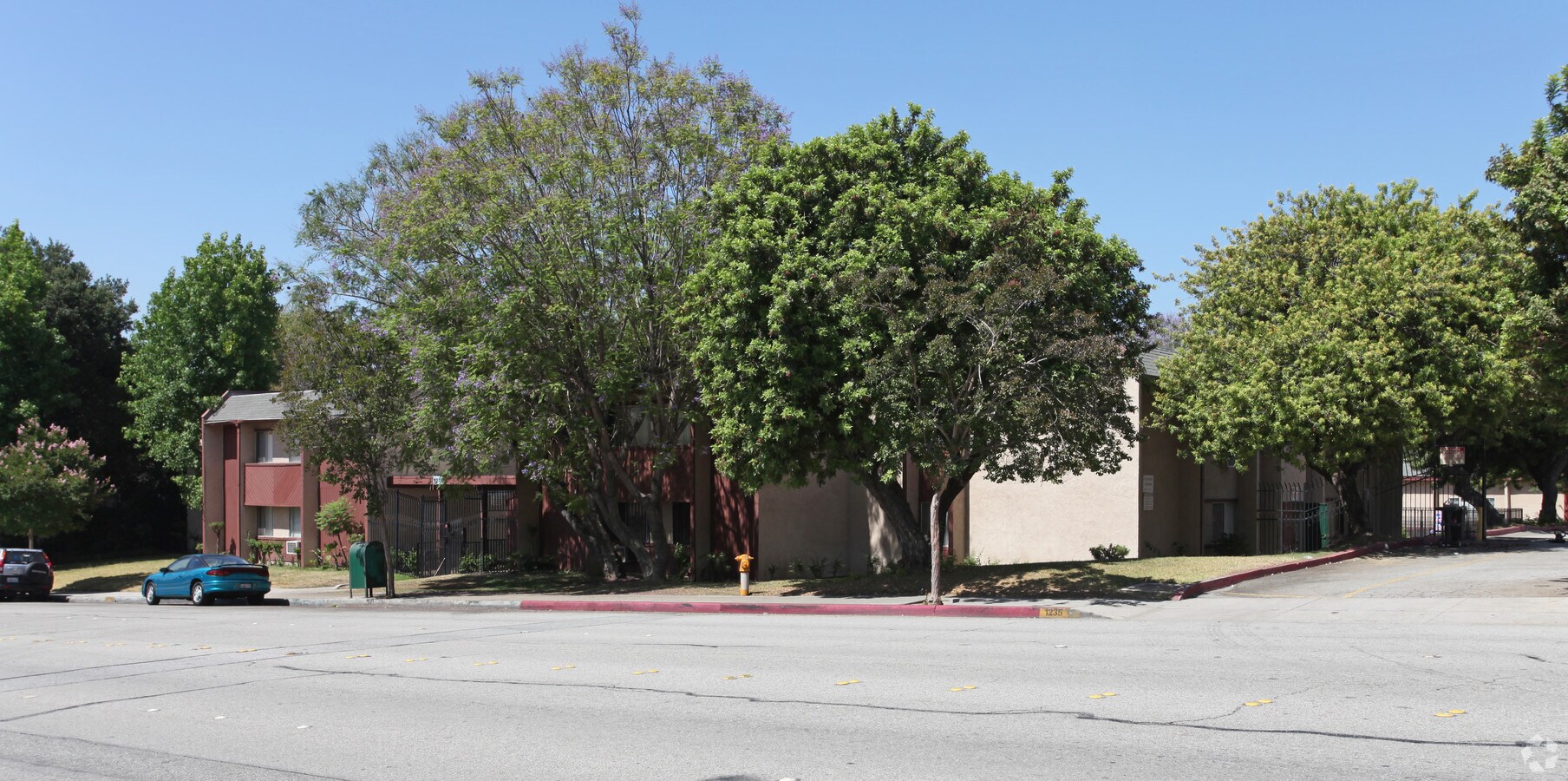 Photo - Duarte Manor