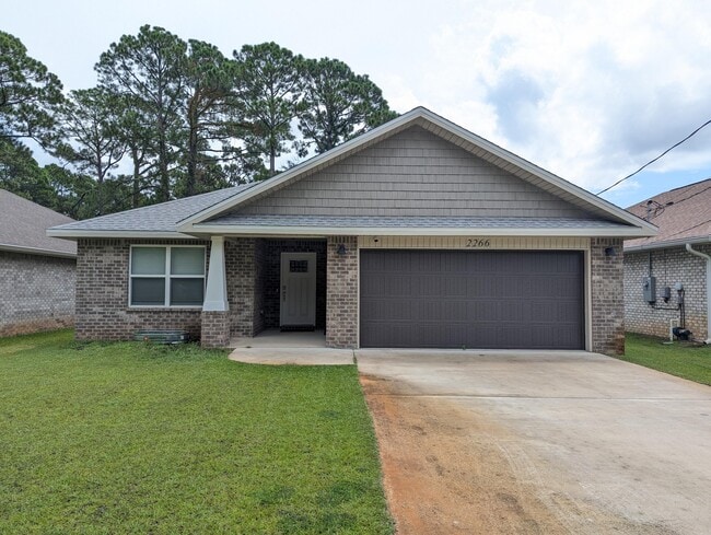 Building Photo - 2266 Paloma St