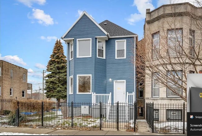 Building Photo - 6618 S Maryland Ave Unit G