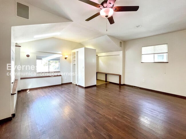 Photo - 1336 Kalamath St