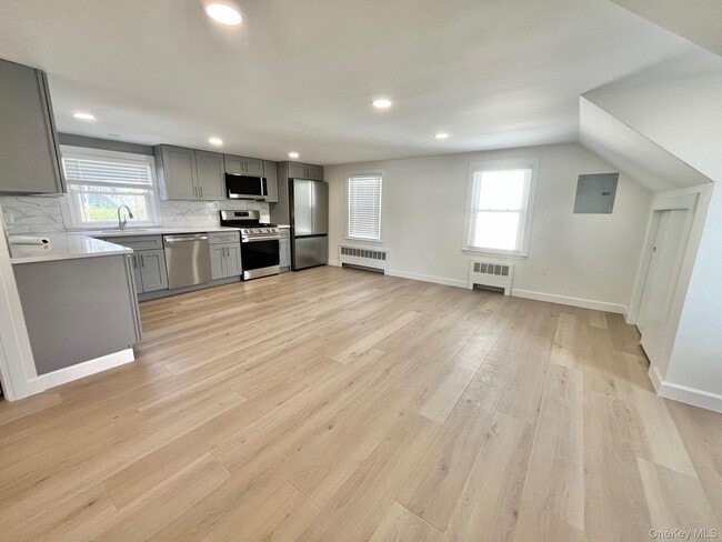 Photo - 237 Woodland Ave Unidad 2