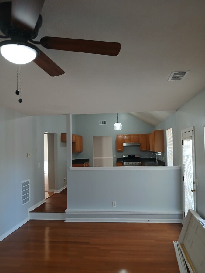 Photo - 3876 Royal Plume