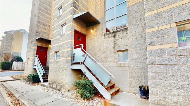 Photo - 2062 Atherton Heights Ln Condo