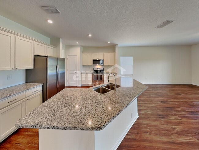 Photo - 8146 Golden Bamboo Dr