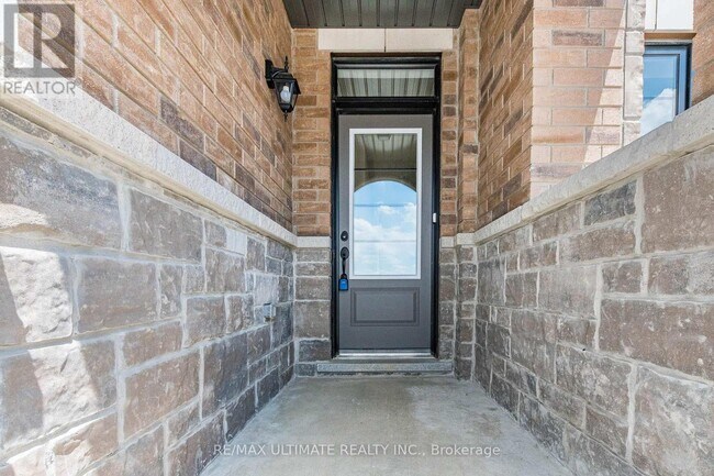 Photo - 39 Sapwood Cres