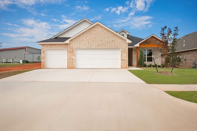 Photo - 4909 Misty Wood Ln
